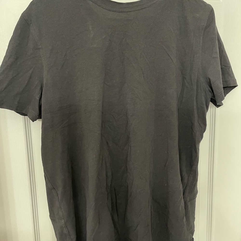 Lululemon Athletica Gray Short Sleeve Tee